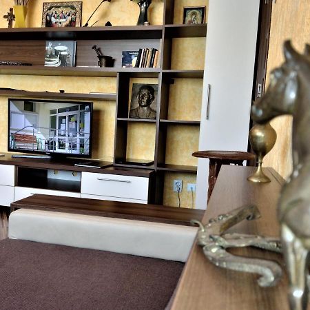 Apartament Maria บูคาเรสต์ ภายนอก รูปภาพ