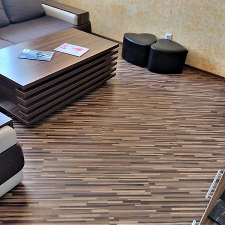 Apartament Maria บูคาเรสต์ ภายนอก รูปภาพ