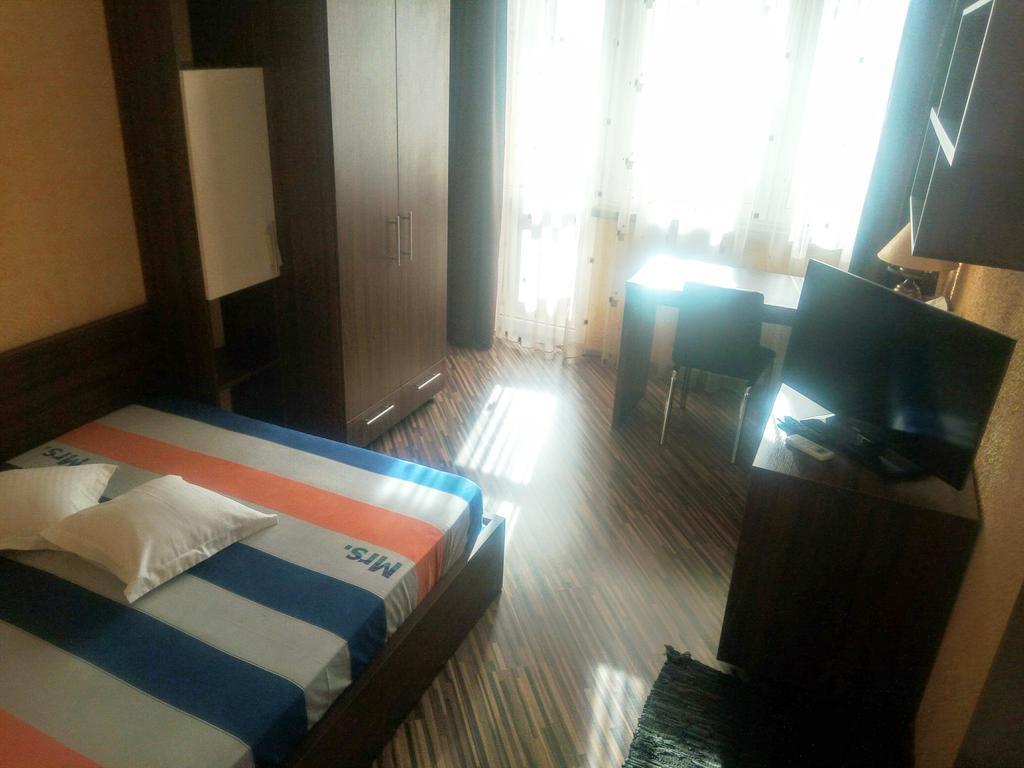 Apartament Maria บูคาเรสต์ ภายนอก รูปภาพ
